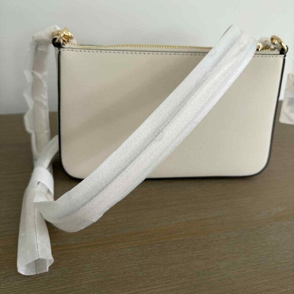 Michael Kors Outlet Jet Set Medium Saffiano Leather Crossbody Bag - Picture 4 of 9